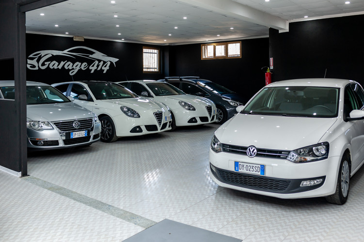 dealer showroom